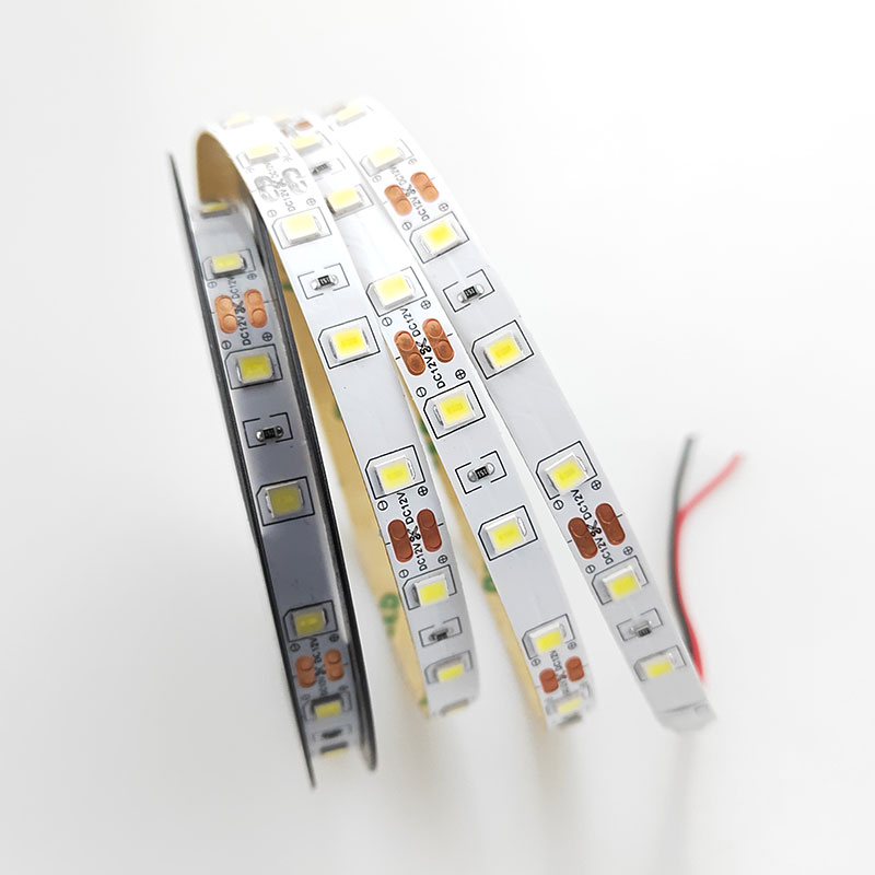 Stmívatelné LED páskové světlo 110V-120V