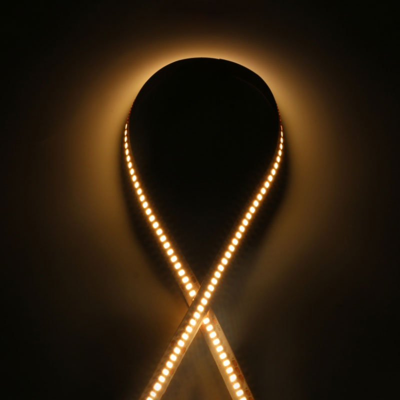 Klasický LED flexibilní pásek